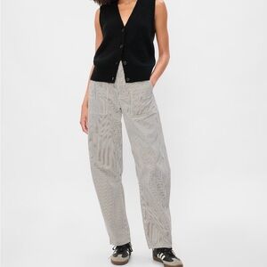 GAP Factory High Rise Barrel Khakis